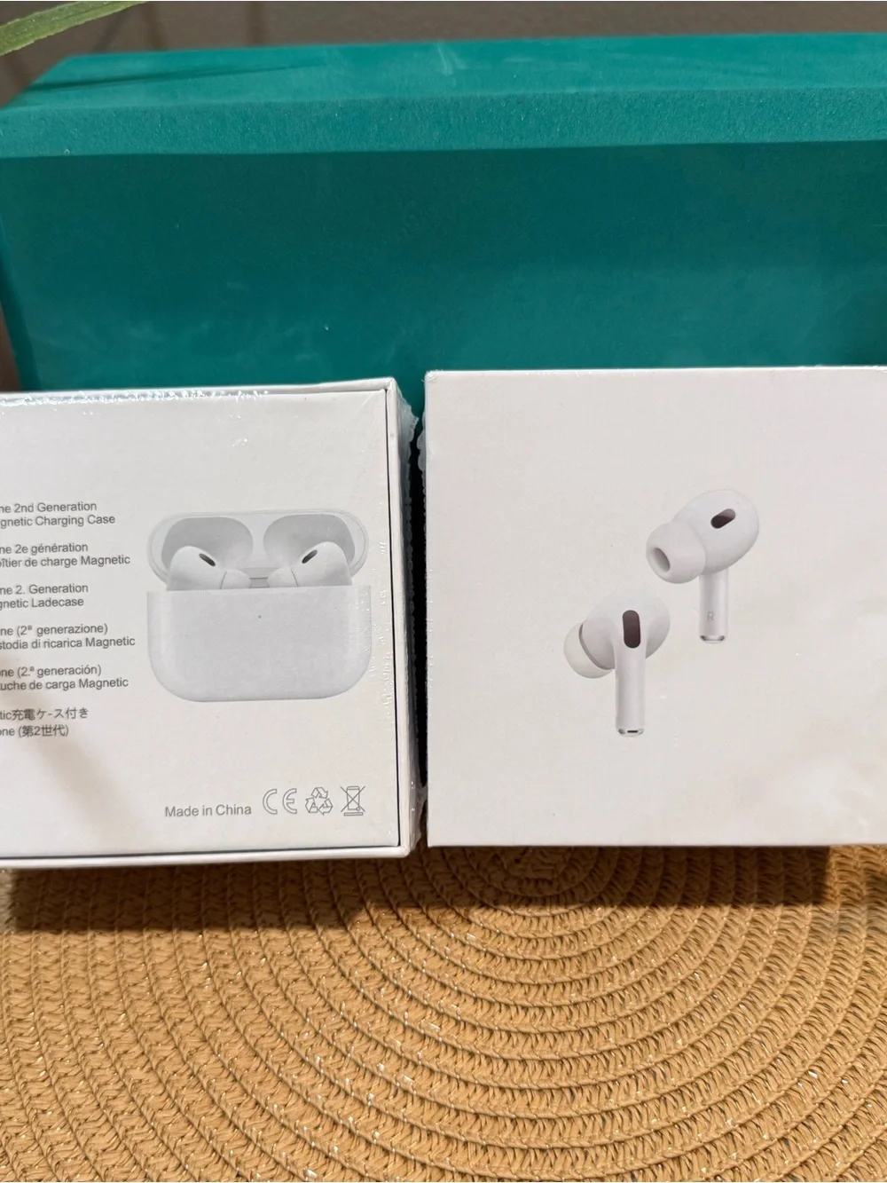 White Wireless Earbuds True Wireless Stereo Earphones - White